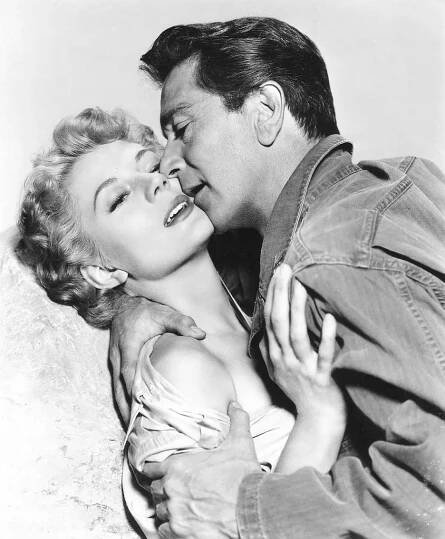Target Zero - Promo - Peggie Castle, Richard Conte