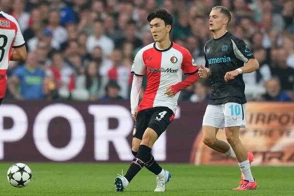 Online: Feyenoord Rotterdam - Bayer Leverkusen: Liga majstrov LIVE (1. kolo) | SPORTNET