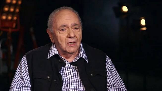 Rozhovor 3 - Michael Constantine