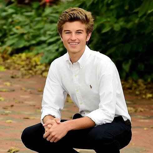 High School Senior Photographer Bloomington Normal Illinois 
