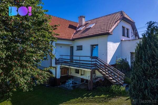 Prodej prostorného rodinného domu 155m2 se zahradou 874 m2 ,