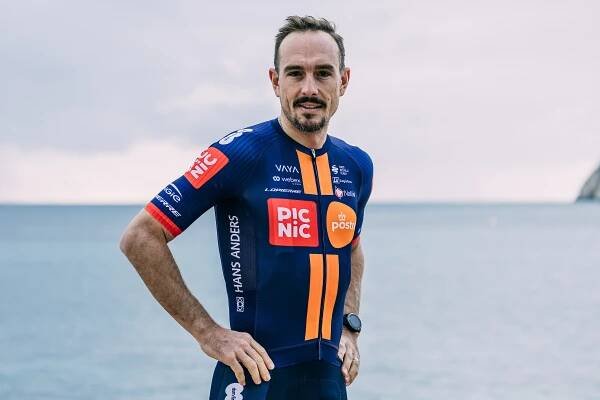 Oblečenie cyklistických tímov WorldTour 2025 – Biker.sk