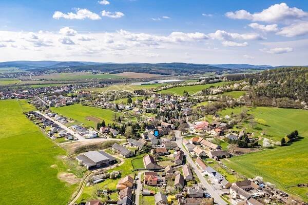 Prodej Dům, Macháčkova, Cerhovice - Třenice, okres Beroun