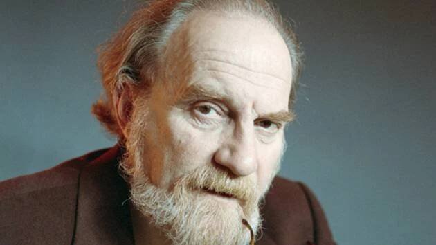 Ve věku 76 let zemřel herec Národního divadla Petr Pelzer