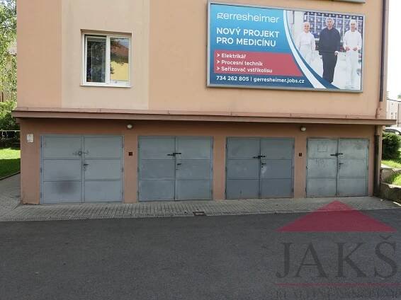 Prodej garáže 19 m2, Klatovy