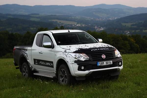 TEST Fiat Fullback - Italský Japonec vyráběný v Thajsku aneb nejstylovější pick-up? | Autojournal.cz