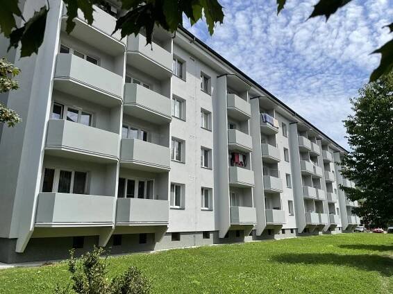 Přístavba a stavební úpravy bytového domu u.p. 795-797 Valašské Klobouky – filmont