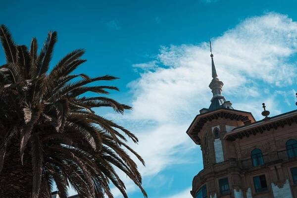 Architecture in San Sebastian, Spain. Pintxos & exploring San Sebastian