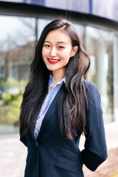 Mary Peng Research Assistant Headshot