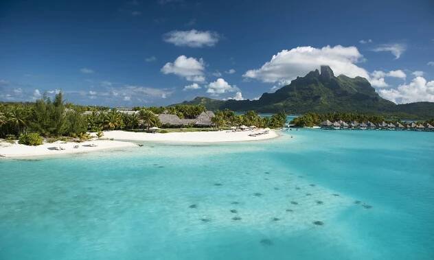 St Regis Bora Bora Resort - Marriott French Polynesia | Tahiti.com