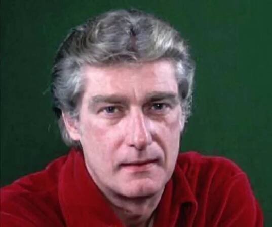 Richard Mulligan Biography - Facts, Childhood, Family Life & Achievements