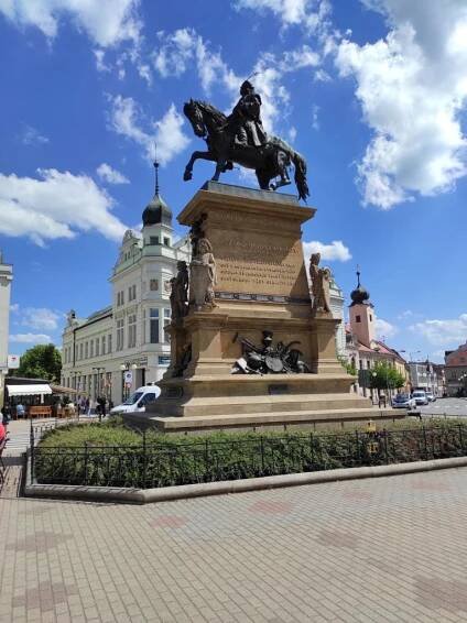Naši senioři v Poděbradech 14. května - Oficiální stránka obce Kozolupy