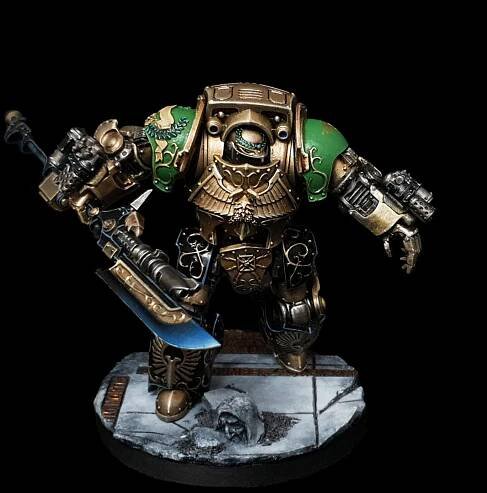 Warhammer 40k Miniature of Legio Custodes Contemptor Achillus Dreadnought