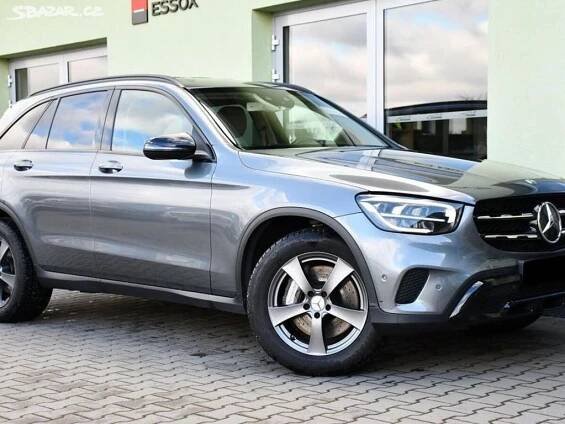 Mercedes-Benz GLC 220d 4MATIC N.TOP LED CARPLAY