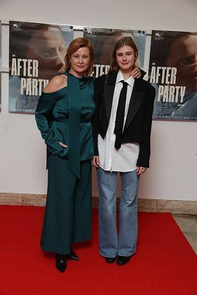 Premiéra After Party: Schneiderová dorazila s dcerou, Bašusová ukázala těhotenské bříško - Expres.cz