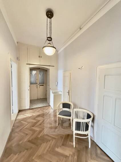 Pronájem bytu 3+1 104 m², Praha - Nové Město – Bohemian Estates