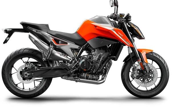 1 790 Duke 2018