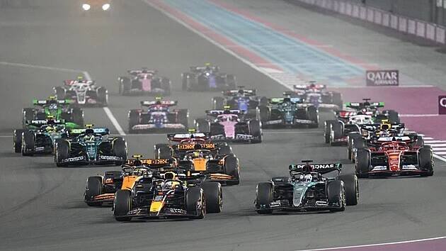 Velká cena Bahrajnu formule 1: program, výsledky, kde sledovat - iDNES.cz