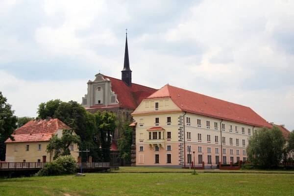 Klášter Kamenec