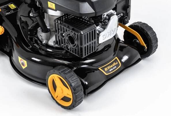 Benzínová sekačka Riwall PRO RPM 4235 3v1 | Jarabák