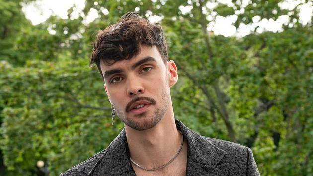 Adam Pavlovčin patří mezi vycházející hvězdy populární hudby