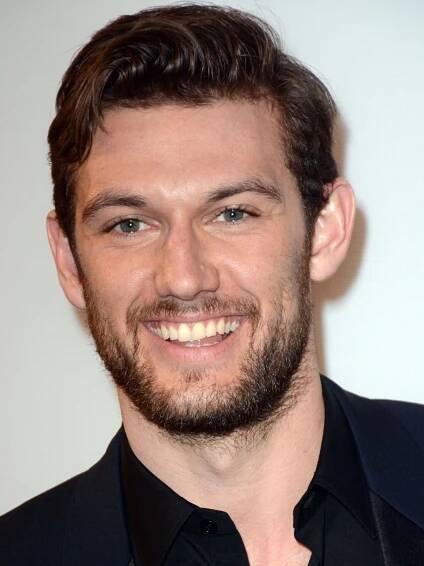 Alex Pettyfer- Hot Seat Interview- Actor- 5lbs of Pressure