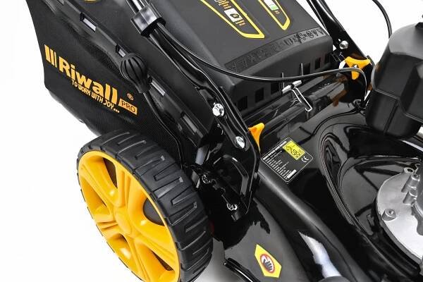 Benzínová sekačka Riwall PRO RPM 5140 V