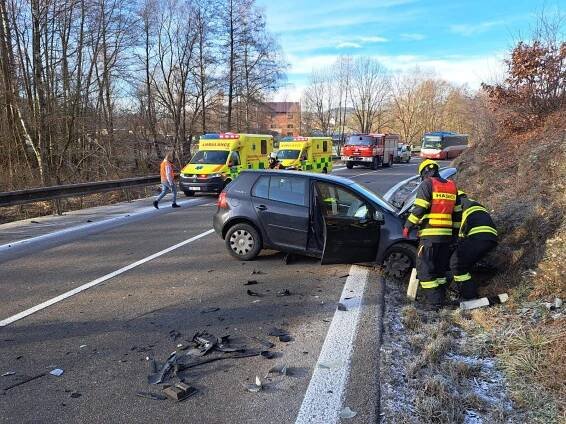 AKTUÁLNĚ: Dopolední dopravní nehoda dvou osobních aut u NěměticZa krásnější Vimperk