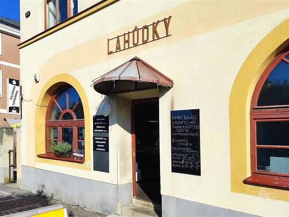 Lahůdky