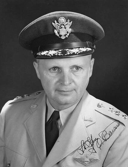 Glenn O. Barcus – Wikipedia