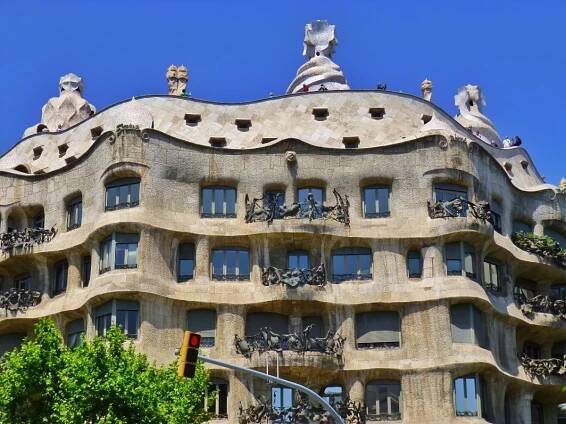 How Many Days in Barcelona is Enough?