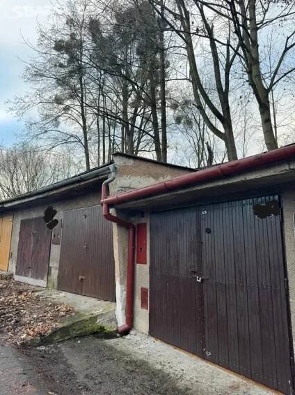 Pronájem garáže - Český Těšín - Bazar