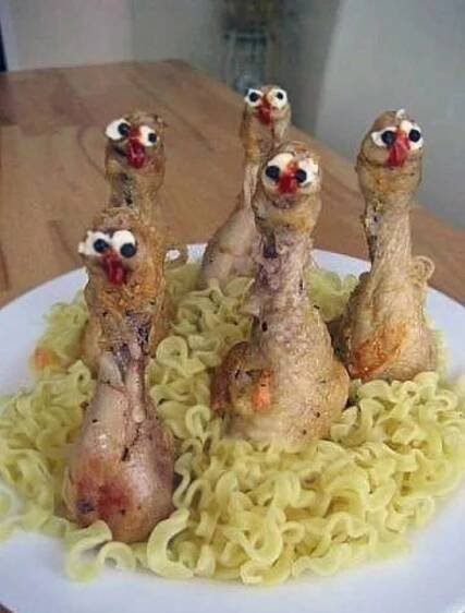 Chicken drumstick pasta via /r/funny | Essen humor, Lustig essen, Essen
