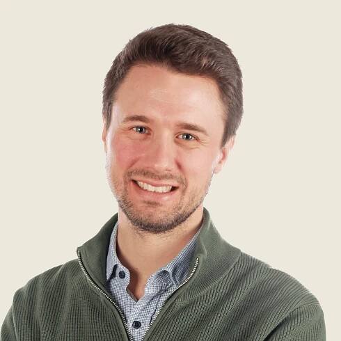 Chris Allen | Made up agency | Top Recruiter in Spain