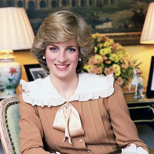Princess Diana Was The Original Prairie Collar Influencer
