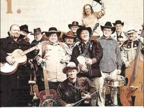 TUNEL JMÉNEM ČAS - Hoboes - ZLATO ČESKÉ COUNTRY
