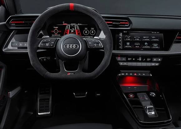 Audi RS 3 sedan a hatchback