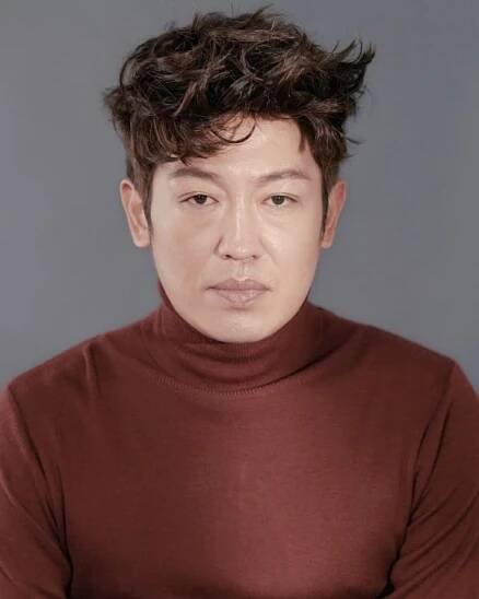 Heo Sung-Tae Wiki, Height, Age, Wife, Family, Biography and More - Biographied.com