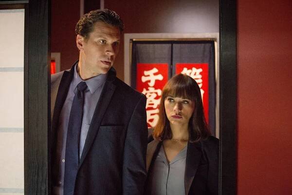 Angie Tribeca - Miso Dead - Z filmu - Hayes MacArthur, Rashida Jones