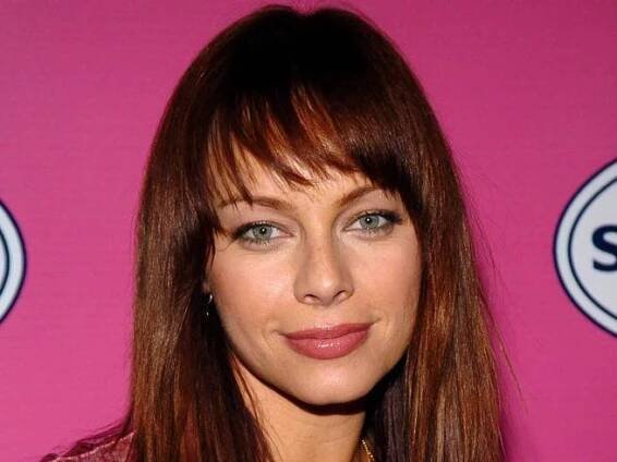 Melinda Clarke