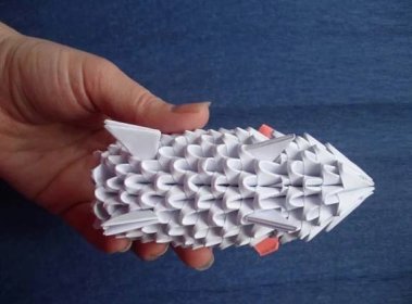 Origami "Myš": jak vyrobit modulární myš z papíru pro začátečníky? Jednoduchá schémata krok za krokem pro děti, pokyny krok