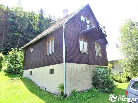 Prodej chaty 90,4 m² Frenštát pod Radhoštěm Trojanovice ev. č. 348 | REAL SPEKTRUM BOSKOVICE - realitní kancelář, správa