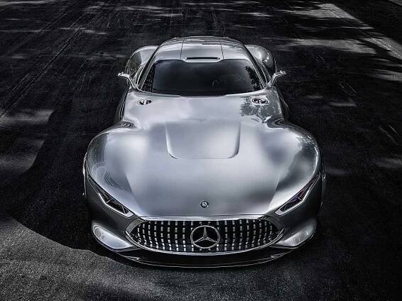 Mercedes ukázal sporťák AMG Vision Gran Turismo. Zatím jen pro závodní hru