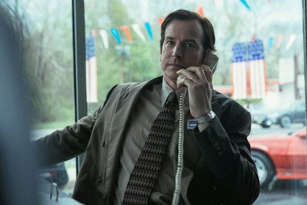 Bludné kruhy - Epizoda 2 - Z filmu - Rob Huebel