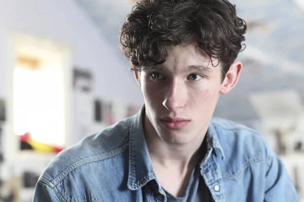 Loučení - Z filmu - Callum Turner