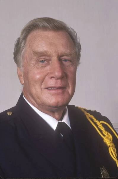 Zemřel velitel z Policejní akademie, Lassard zažil velkou rodinnou tragédii
