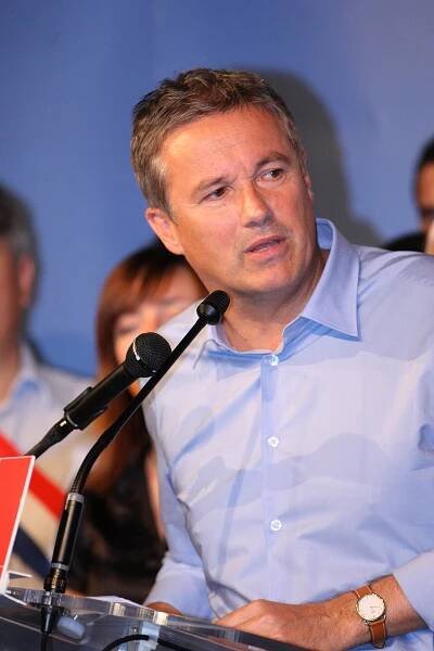 Soubor:Nicolas Dupont-Aignan 11-09-2011.jpg