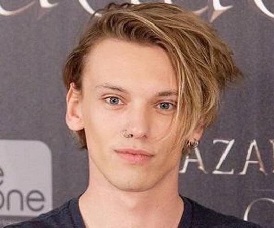 Jamie Campbell Bower Biography - Facts, Childhood, Family Life & Achievements