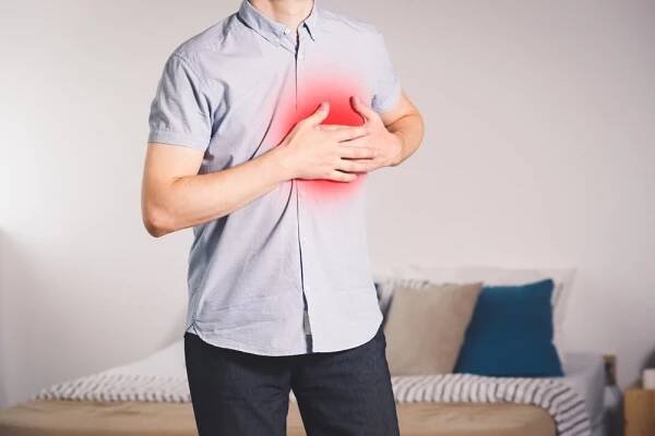 Jaké jsou příznaky srdeční arytmie? Dušnost, závratě i ztráta vědomí