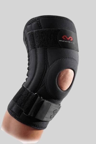 MD421 McDavid Knee Support with stays